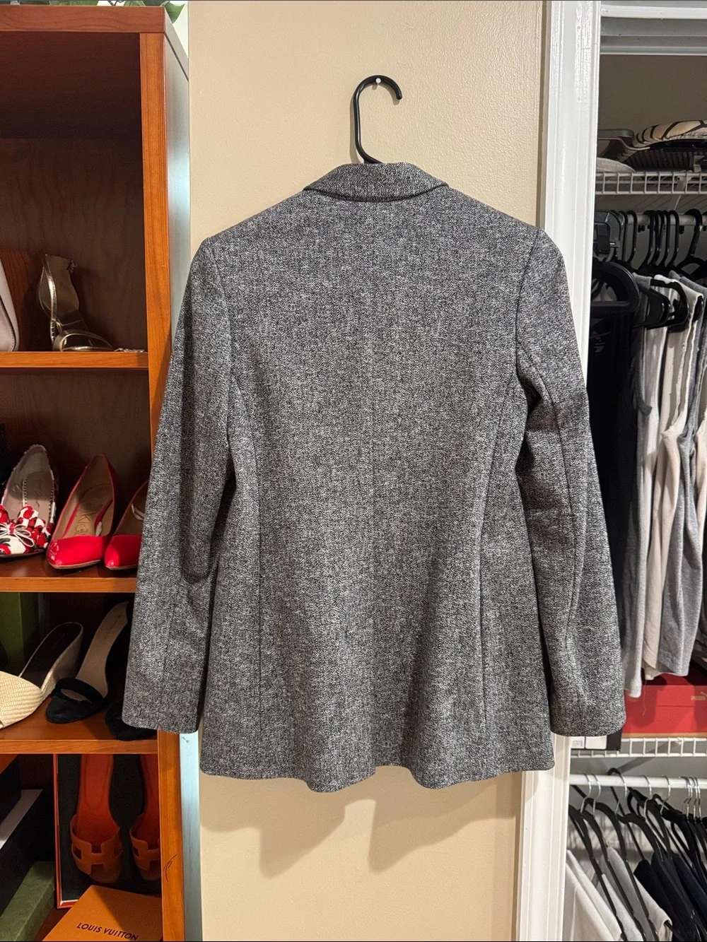 N/A refined gray